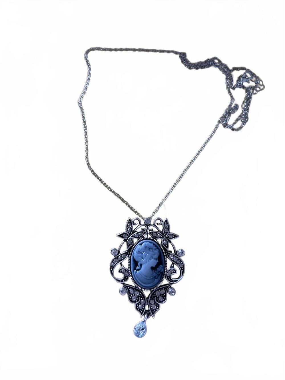 Vintage Cameo Pendant Necklace with Ornate Silver-tone Frame